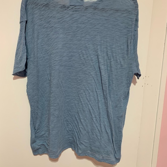 Free people blue love T-shirt size extra small, but is oversized - Picture 7 of 8